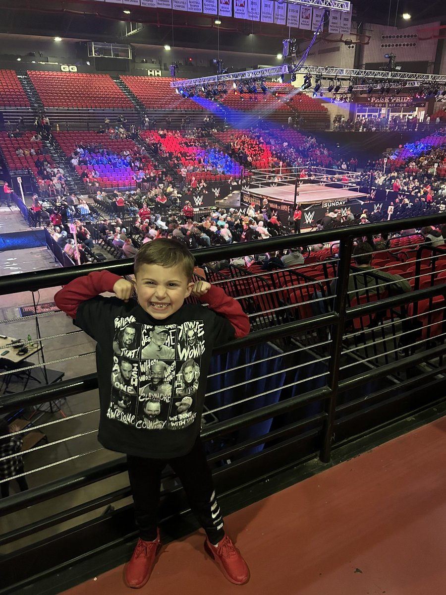 hayleyskye221's tweet photo. #WWEjonesboro @WWE https://t.co/yoibxrn2TU