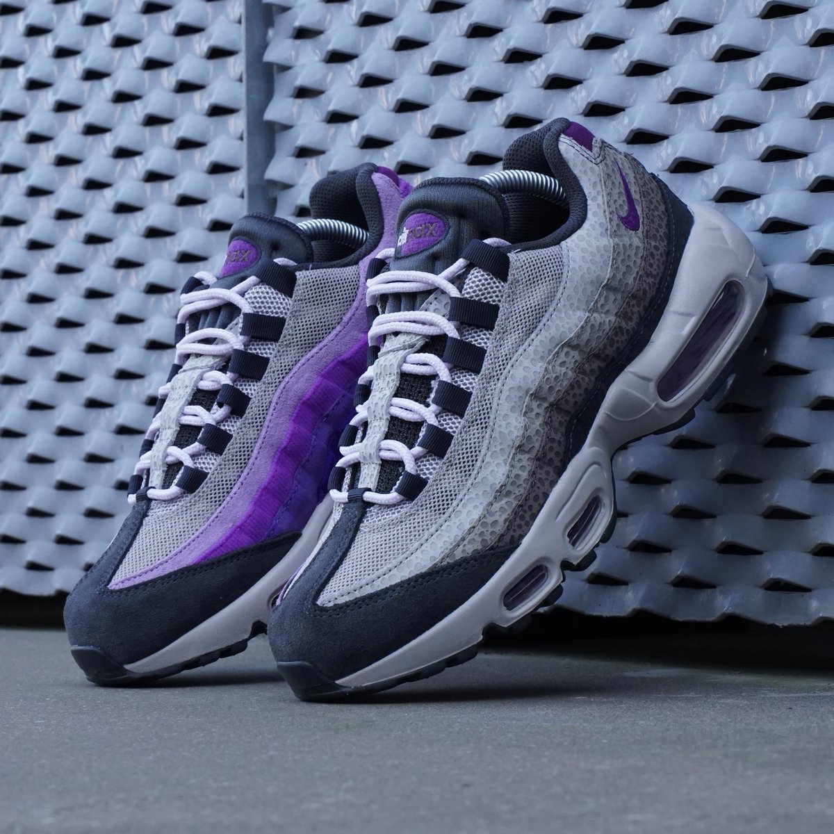 air max 95 lv8 grape