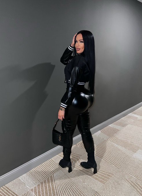 🐈&zwj;⬛ https://t.co/Y5o4Kwyic9