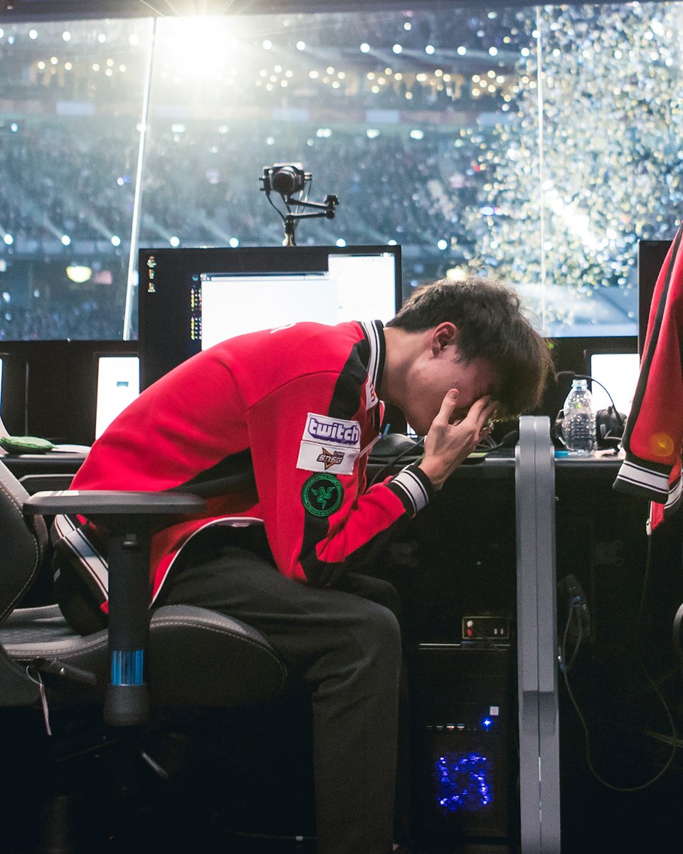 lolesports's tweet image. THE GRIND // THE GLORY