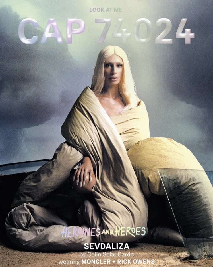 SevdalizanoBR's tweet photo. Sevdaliza é a capa da CAP 74024 ⭐️
Foto: Colin Solal Cardo
Styling: Joana Dacheville 
Cabelo: Anastasiia Tymoshchuk
Maquiagem: Lisa Michalik https://t.co/Ah57yCgyLL