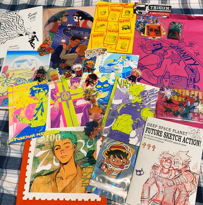 went to my first anime con @ anyc and got to participate in the trigun stamp rally which led me to so many cool artists, both new and familiar🥹❤️ 