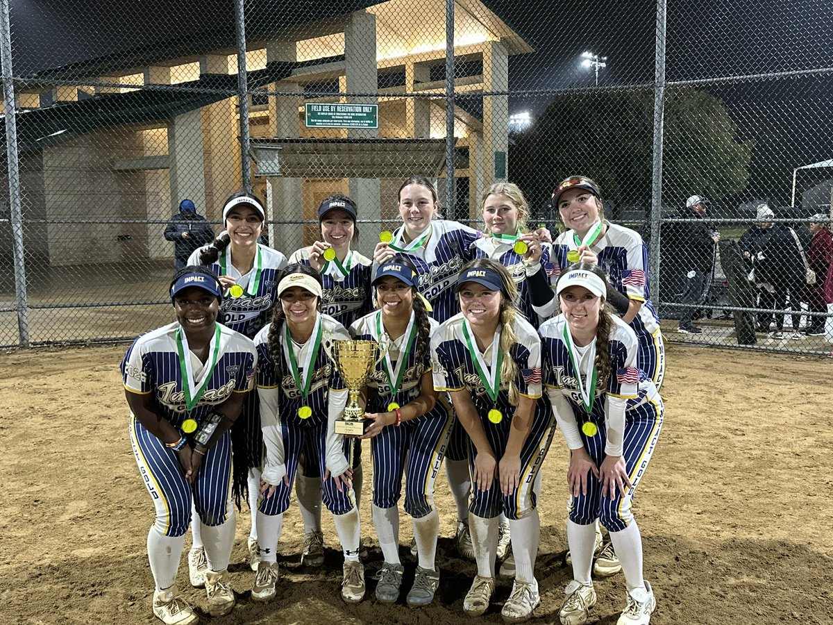 Finishing out the season undefeated for the weekend with a 9-0 championship win!  So proud of these girls! #goldblooded <a href="/ImpactGoldOrg/">Impact Gold Fastpitch</a>