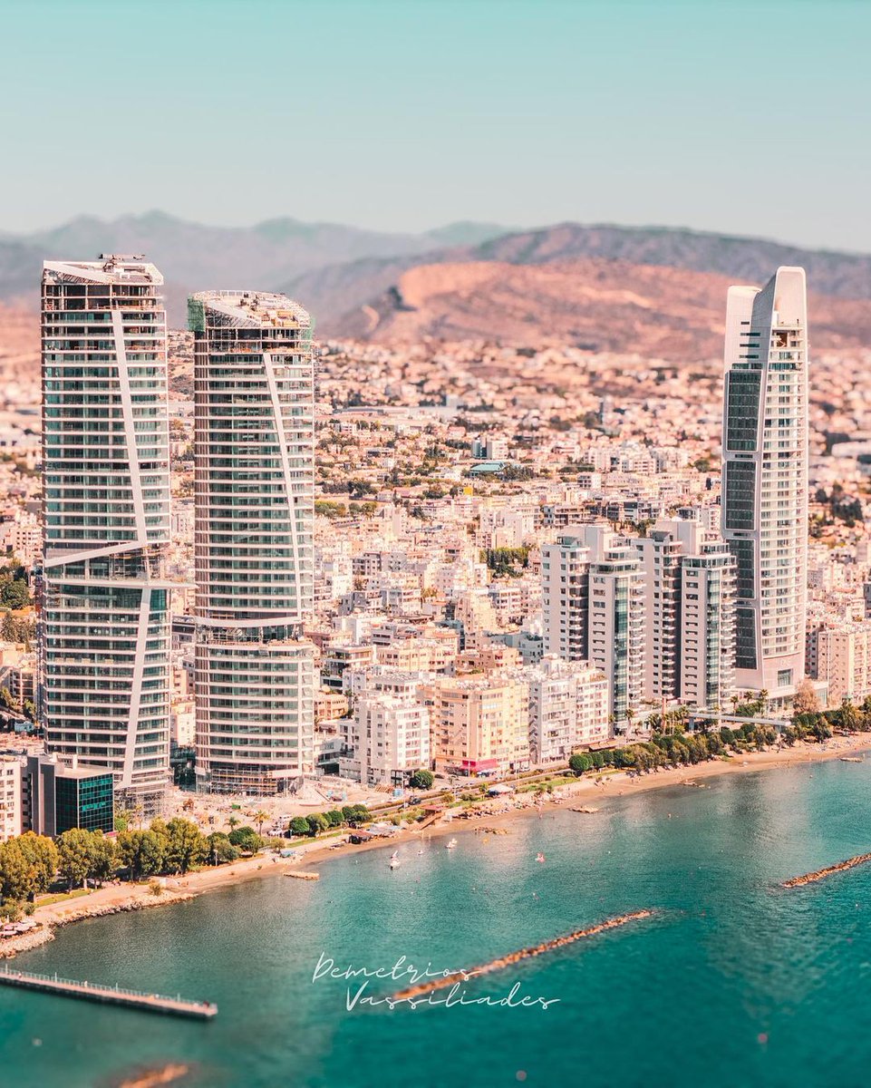 VisitCyprus tweet media