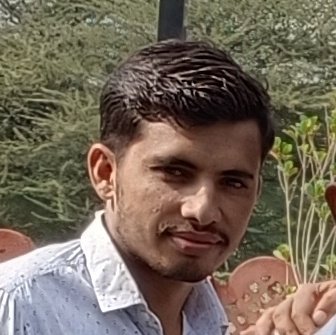 santosh2012000's tweet photo. #NewProfilePic https://t.co/1eDPBcRX8z