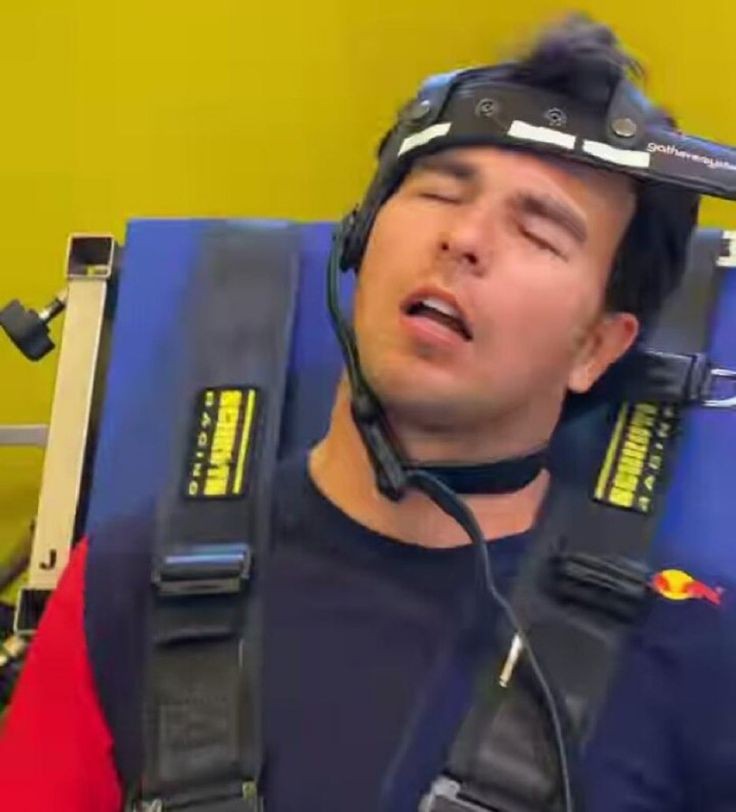 Subjektivni osećaj ponedeljkom ujutru:

#F1 #skf1 🏎