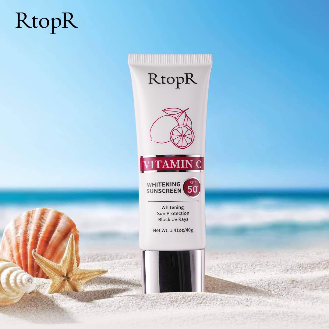 Sunny days always bring a good mood. 💖☀️#RtopR Vitamin C Whitening Sunscreen Cream enhances your beauty in the embrace of sunlight.❤️☀️

#DailySkincare #Sunscreen #AntiAging #SunscreenCream #WhiteningSunscreen #Whitening #PersonalCare #Beauty #MakeupEssentials