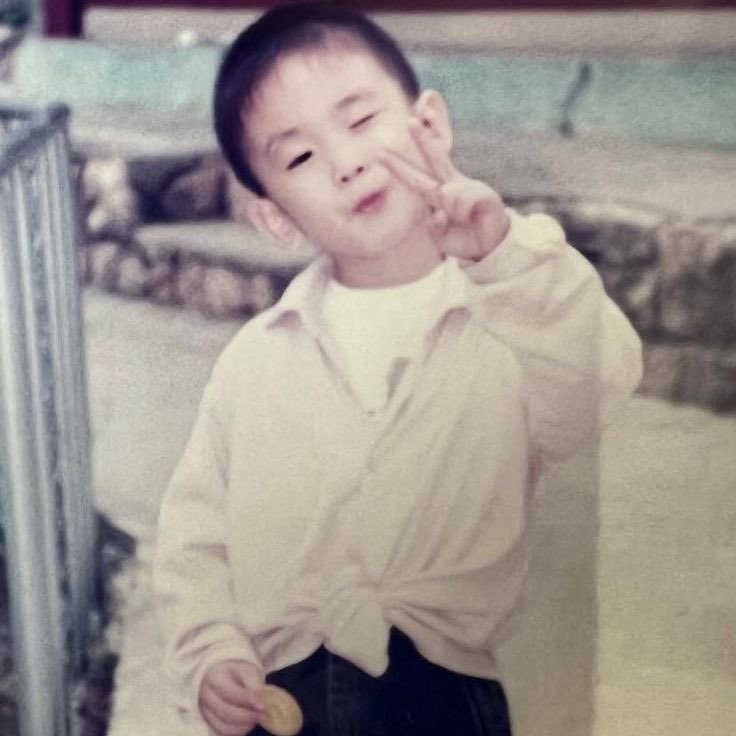 0cdcc0's tweet photo. 하나도 안 변했어 https://t.co/ZhfAOa04FT