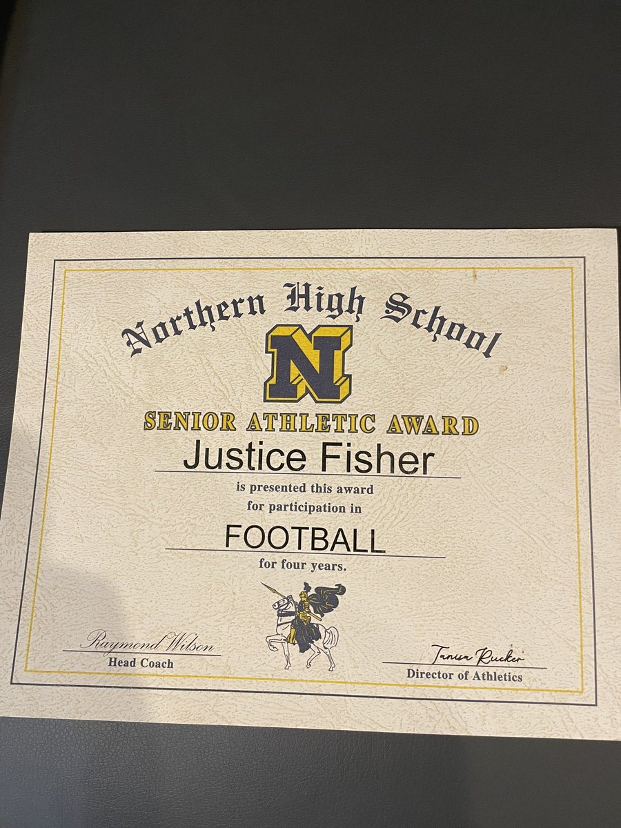 JusticeFisher9's tweet photo. Blessed to receive All Conference, Scholar athlete and Coaches Award! Thank you to my Teammates and Coaches I am truly Thankful for our time spent. I am excited to push forward and be even more of a leader! @Stephen04231781 @Coach_Wilson27 @wco70mack @CoachJackson89 @itscoachb__ https://t.co/mdFZ6Ywv1i