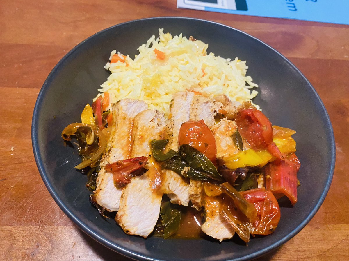 WillyGSkinner's tweet photo. Dinner.

Pork loin chop braised with cherry tomatoes, onions, bell peppers, Swiss chard, garlic, chilies, oregano, salt &amp; pepper. Served with saffron rice pilaf. 

#ABPork #AlbertaPork https://t.co/YXXSxrfPfO