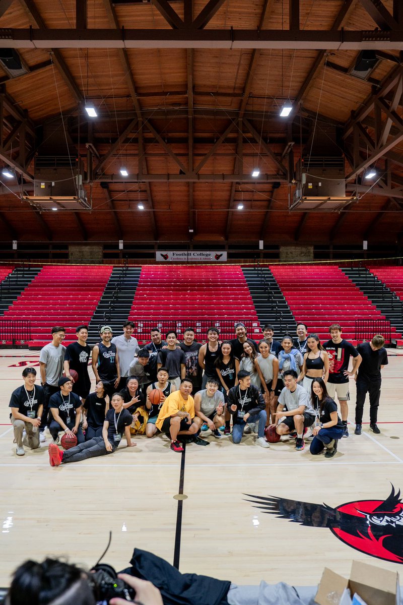 Dusted off the basketball skills for the #BayAreaClassic this past weekend! We had a ball 😉🏀🔥✨ #celebritybasketballgame #puma