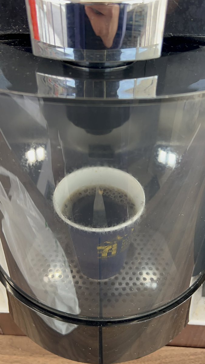 roadaidstation's tweet photo. セブンのブルーマウンテン⛰️
最近は手頃に美味しいコーヒーが飲めていいねぇ〜！☕️
　
#コンビニコーヒー #セブンイレブン 
#ブルーマウンテン https://t.co/1jVOiDmbon