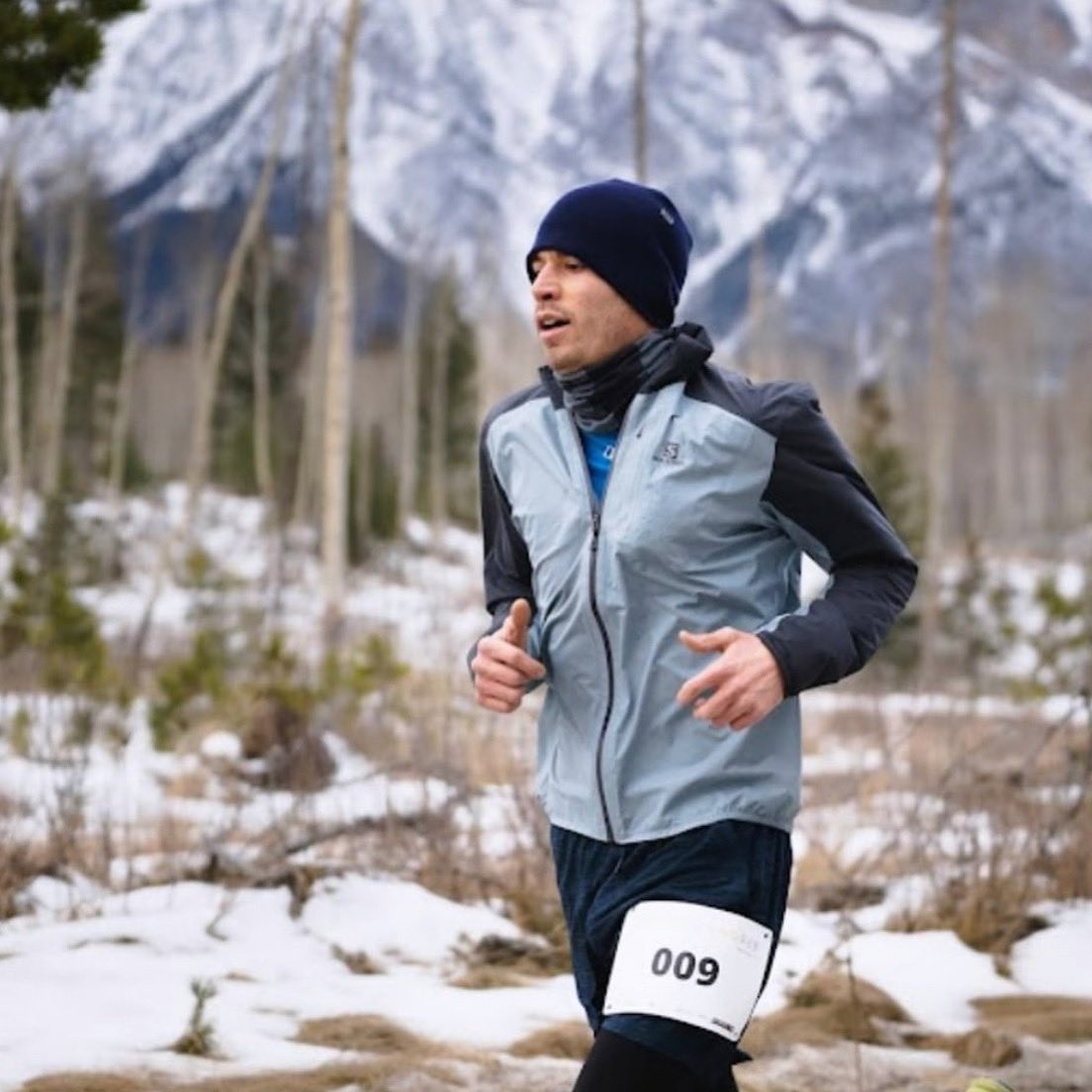 Attn runners! For the 2nd year in a row, join @multisportscanada on Nov 25 for the #PintsandPinotRun Choose fr Full Pint, Half Pint & Pino, then come back to town & enjoy a beverage at a local establishment Register pintsandpino.run #tourismjasper #jaspermuseum #runjasper