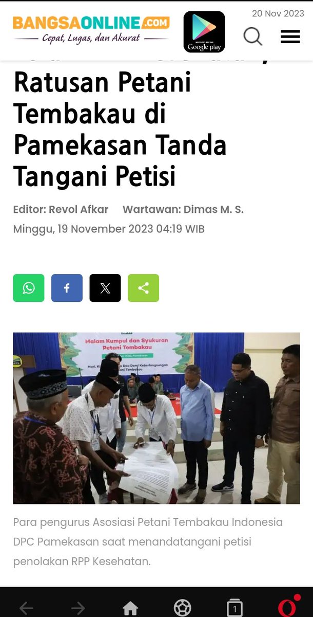 Bangzoel_88's tweet photo. Tembakau Madura menyumbang 60% dari total hasil tembakau Jawa Timur.  Dan, tembakau Jawa Timur merupakan penyumbang 60% total kebutuhan tembakau nasional. Multiplier effect ekonominya terasa banget tuh!
#DoaPetaniTembakau #PetaniDizolimiRPPKesehatan

@KemenkesRI
@DPR_RI
@kementan https://t.co/Rgs1kHkKIA