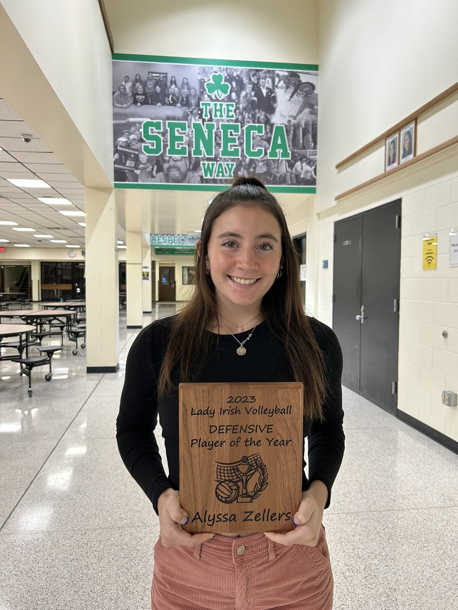 alyssazellers6's tweet photo. End of the year volleyball awards, finished with defensive player of the year! So grateful for my great coaches and teammates! Can’t wait for next year.
#hardworkpaysoff
#irishway https://t.co/XBz0XmEf5u