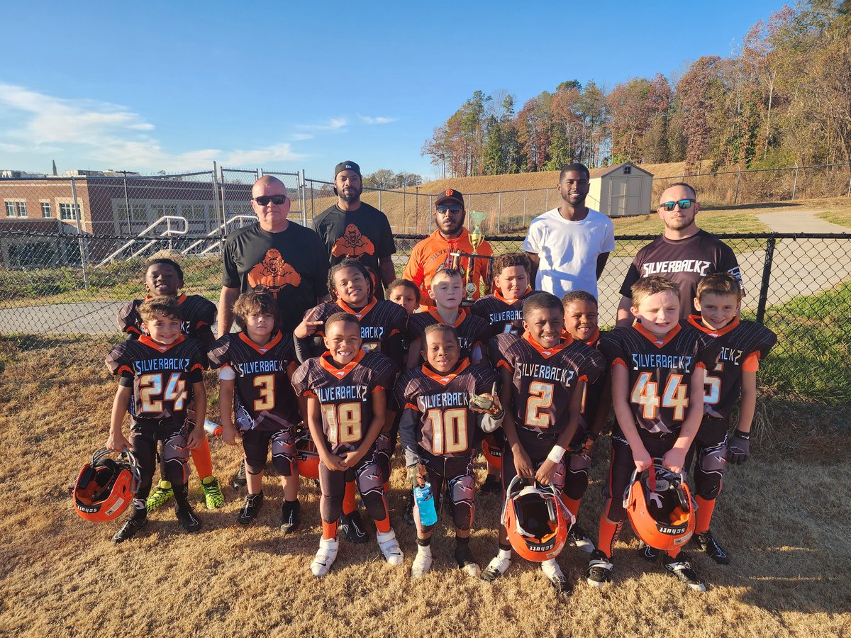 CoachRocky3206's tweet photo. Great job, Fellas!!! Brought home two 🏆 tonight over TJCA GYAA Youth Football. #offseasonloading #Turkeybowl https://t.co/2DMyoH4KIh