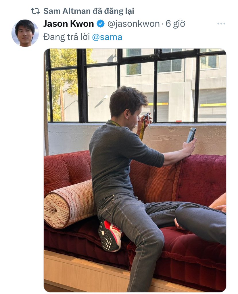 DenliuC's tweet photo. The photographer is photographed by the photographer @sama 🤣
Again!!! Welcome Sam Altman is back @OpenAI
#AI #SamAltman #SamAltmanReturn #OpenAI https://t.co/Kp1cPQZhpW