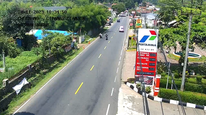 dishub_jabar's tweet photo. 10:23 | Pantauan arus lalin terkini di ruas jalan #Cugenang #Cianjur #lalinjabar #infolalin #infoll #DishubJabar #JujurBerkendara #JujurDiJalan #jagajarak #pakaimasker #cucitangan https://t.co/Rvh6Ypf7mT