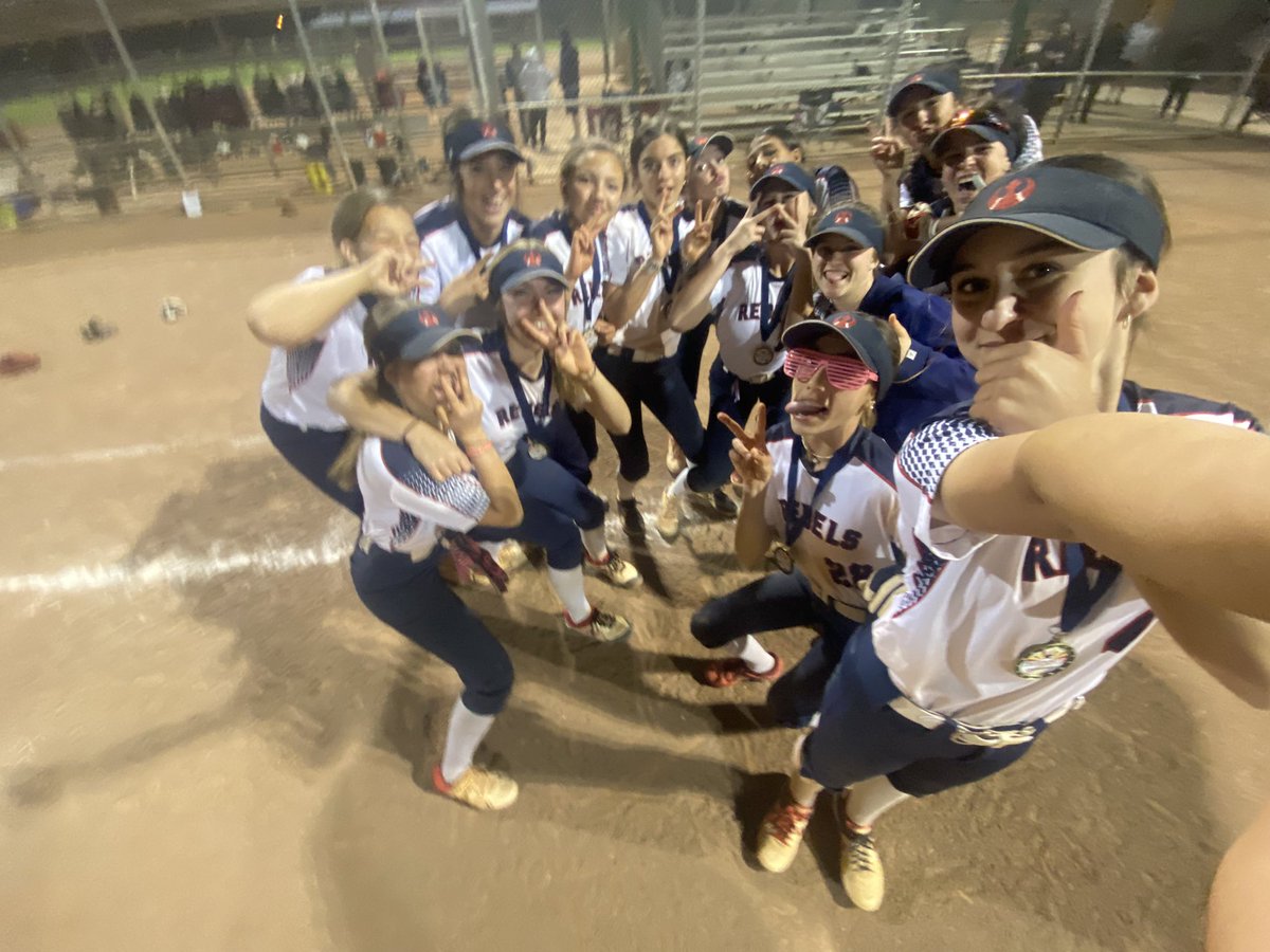 Tucson Rebels Wild Sztan just won a paid berth to <a href="/triplecrownspts/">Triple Crown Sports</a> summer event by winning <a href="/TIGsports/">TIG Sports</a> 14U Winter Championships! Went 6-0, out scoring teams 62-20. Fantastic job ladies!