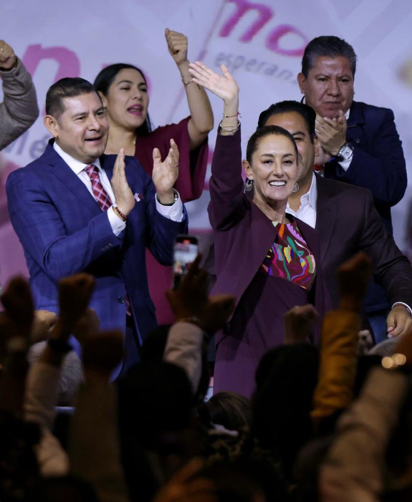 Cayo Argentina pero en México no volveremos al pasado autoritario. Charlatanes y corruptos serán derrotados pacifica y democráticamente. Tendremos Presidenta. Es tiempo de estar unidos, alegres y firmes. Vamos con Claudia y por la Transformación de nuestro país.
Quien se suma?