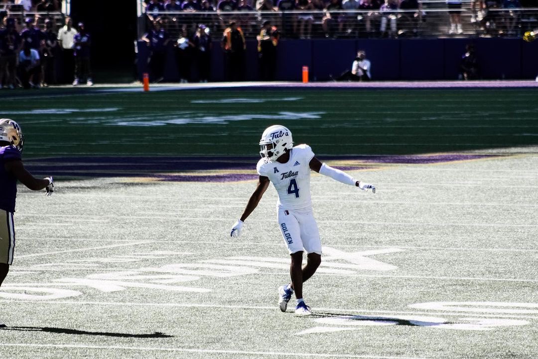 Marquis Shoulders 🔮 tweet media