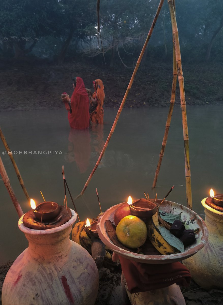mohbhangpiya's tweet photo. करिहा क्षमा छठी मईया ,भूल-चूक गलती हमार।♥️🙏🏻 https://t.co/LAf3wyxT8o