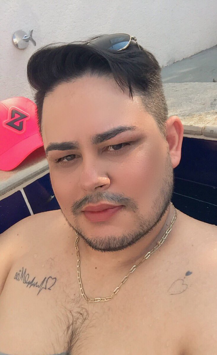 Só dentro da água pra aguentar esse calor de Cuiabrasa 🔥🥵