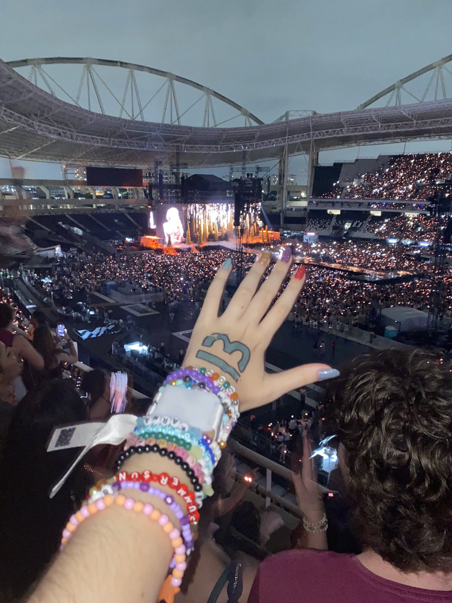hennigcox's tweet photo. Today was a fairytale
All that I can say
Is now it's getting so much clearer
Nothing made sense
Till the time I saw your face
Today was a fairytale
@taylorswift13 🩷
#RIOTsTheErasTour https://t.co/DV42WQtGIx