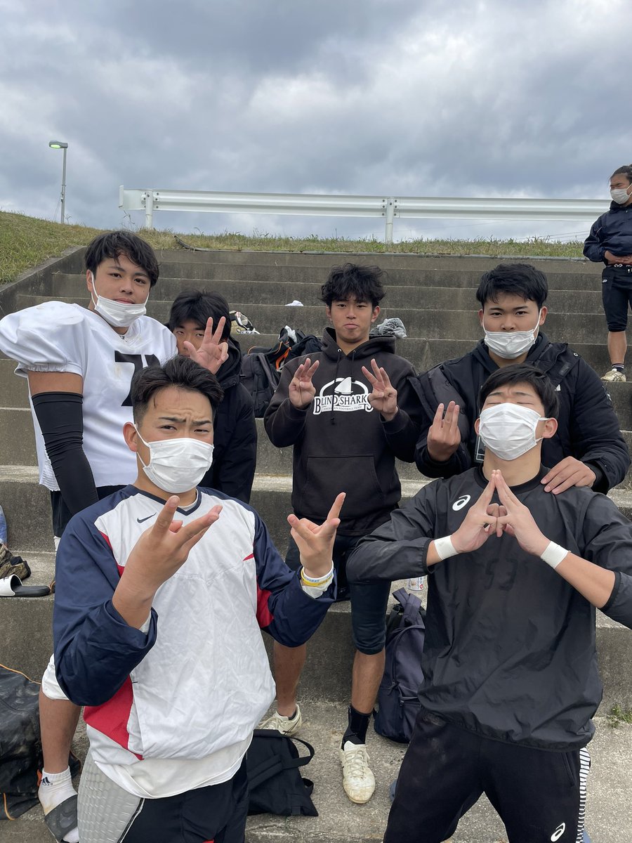 大阪産業大学戦まであと3日🏈
ご声援よろしくお願い致します🦈

▷11/23(Thu)
▷VS LIONS
▷@ 宝ヶ池球技場
▷14:00  K.O.