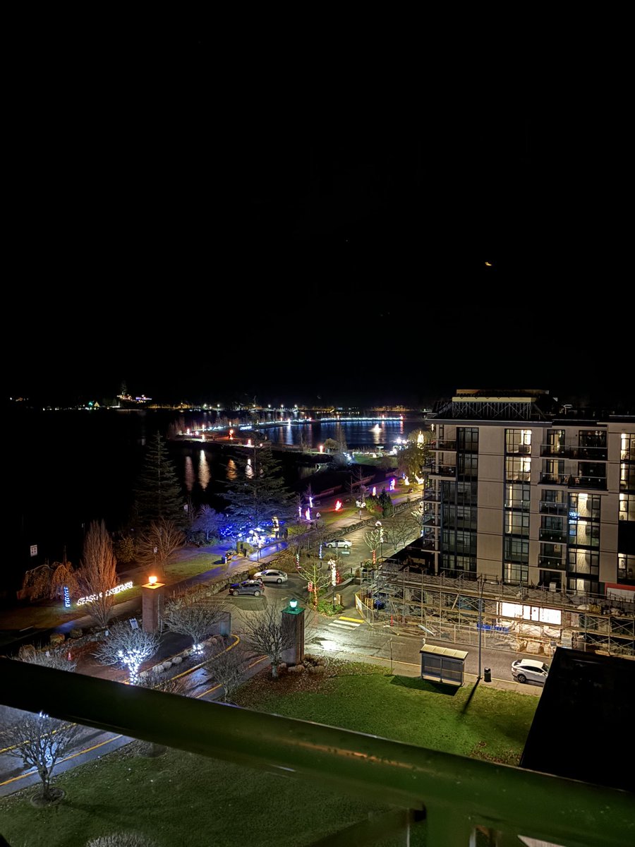 mjcooper55's tweet photo. My night to relax after a successful BC Eventing Association AGM and auction. Finally we are able to come together after 4 years of COVID protocols. 
Harrison Hot Springs never disappoints. ❤️ Thank you to everyone who donated and everyone who bid - until next year!! https://t.co/FxJXScWhX7