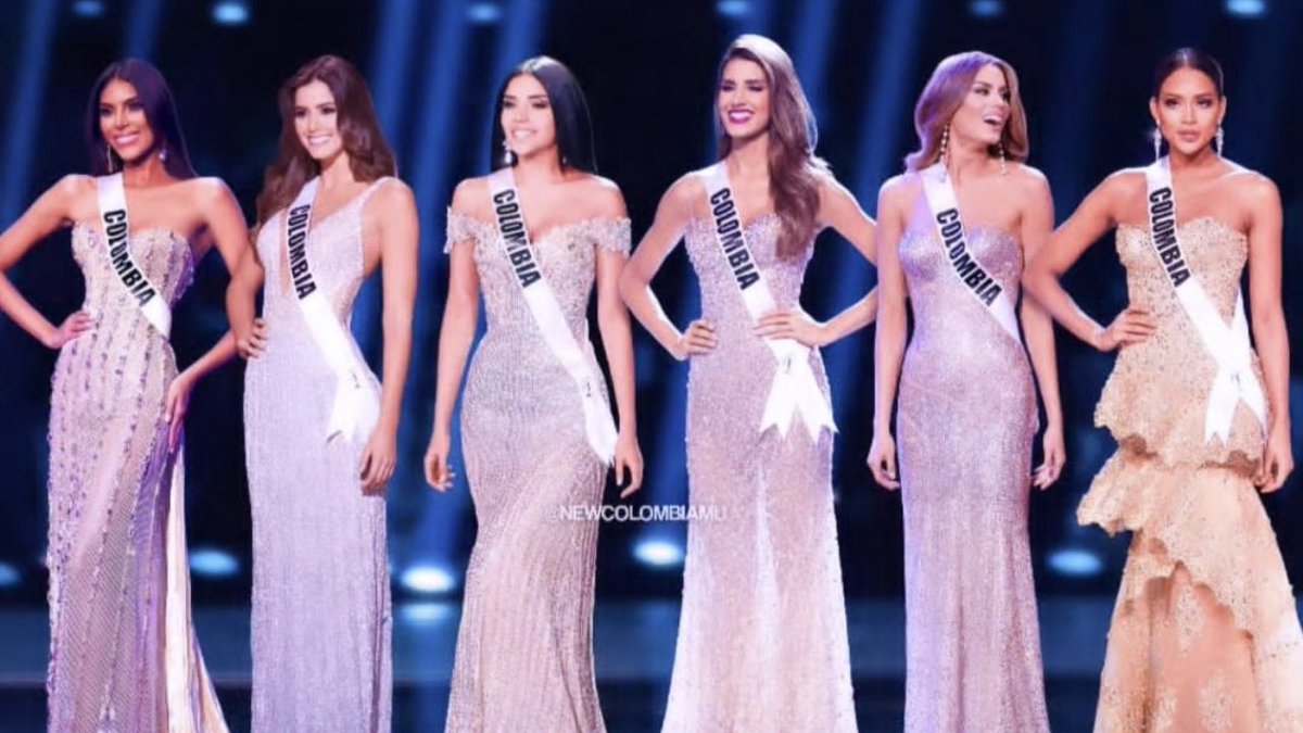 Similar gowns for Colombia each year ? What do you think about this? #MissUniverse #MissColombia