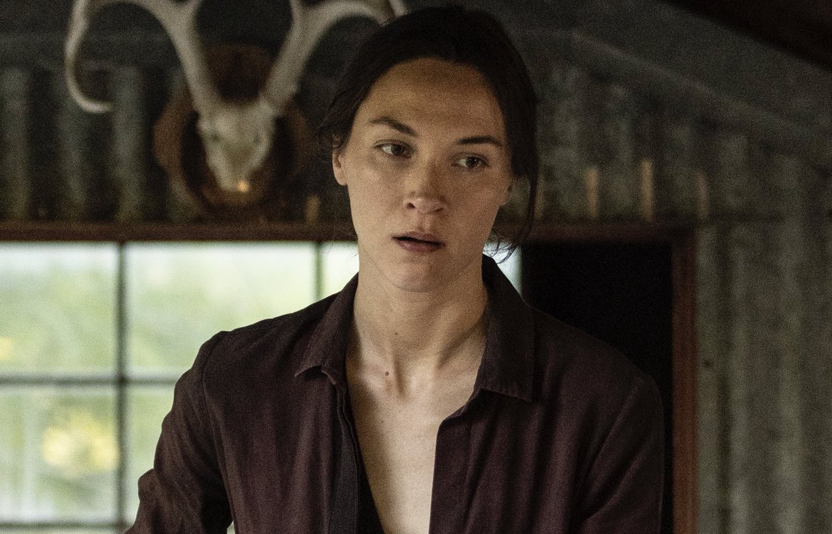 BIG round of applause for Sydney Lemmon for her portrayal of Isabelle from S5E5 to S7E6 of “Fear the Walking Dead”

#FearTWD #TWDFamily