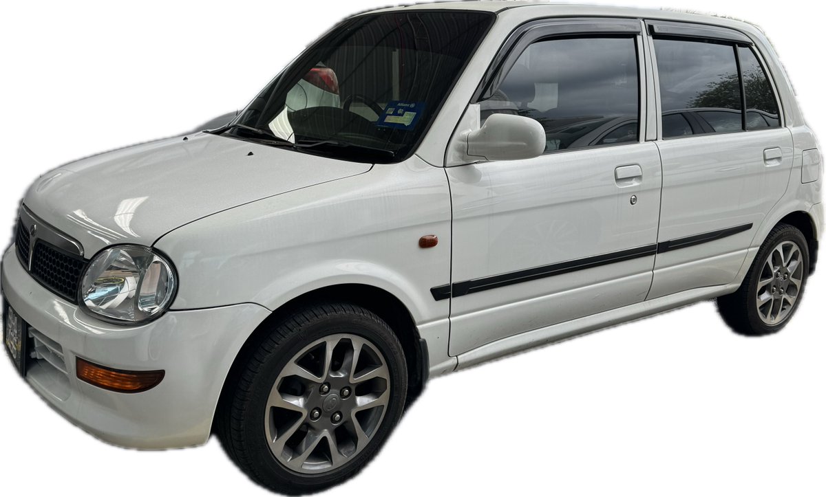 evvok's tweet photo. Dulu aku tak faham, dah besar baru sedar this is such a well designed car. https://t.co/AUOgj1CaZw