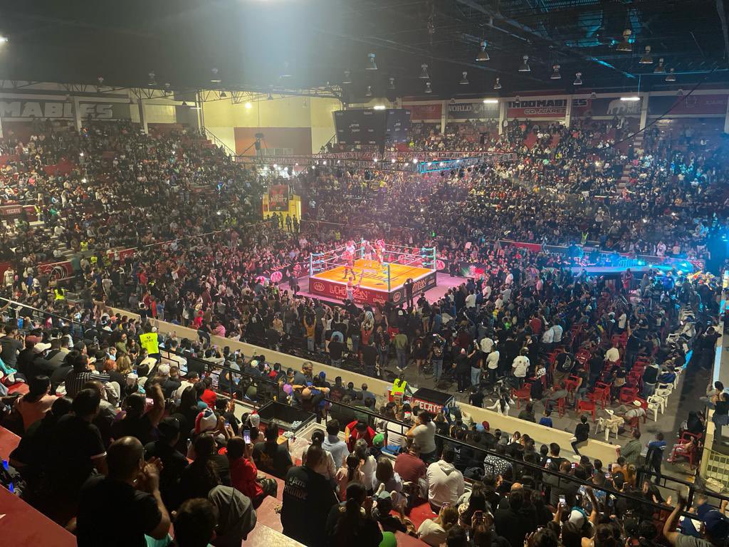 Gracias a todos los aficionados que asistieron a #GuerraDeTitanes en Ciudad Juárez y a todos los aficionados que siguieron la transmisión por @canalspace y @HBOMaxLA @luchalibreaaa 👏👏👏