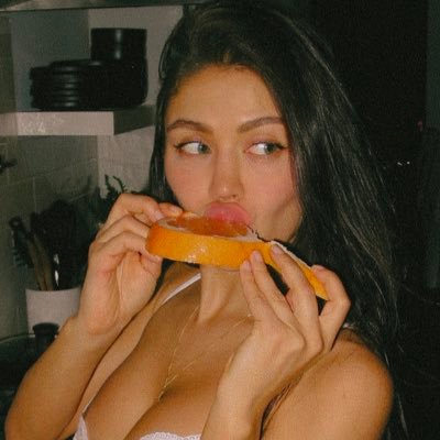 mirenowhere's tweet photo. #NewProfilePic https://t.co/6L1D3kImaP