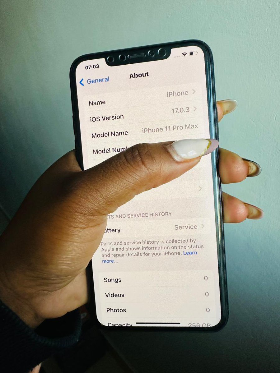 FaithNzisa's tweet photo. @beth_kasinga Good morning 
iPhone 11 Pro Max 
Price 65k
Reason for sale::: upgrade 
Call/text/dm/: 0717414764 https://t.co/xHC2c6BeTQ