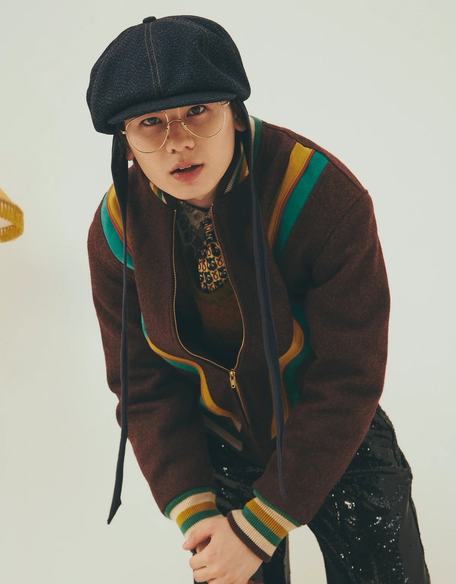 SPUR_magazine's tweet photo. 【#MANATO さんのスペシャルショットをチェック】SPUR1月号のインタビュー＆撮り下ろしビジュアルとともに、ウェブだけのアザーカットを特別に公開！ MANATOさんのルーツである、NYのカルチャーにフィーチャーした８ページの特集、ぜひチェックを。

詳細はこちら▶️ https://t.co/flyESMQ8iy

#BEFIRST https://t.co/mkWuf8j49K