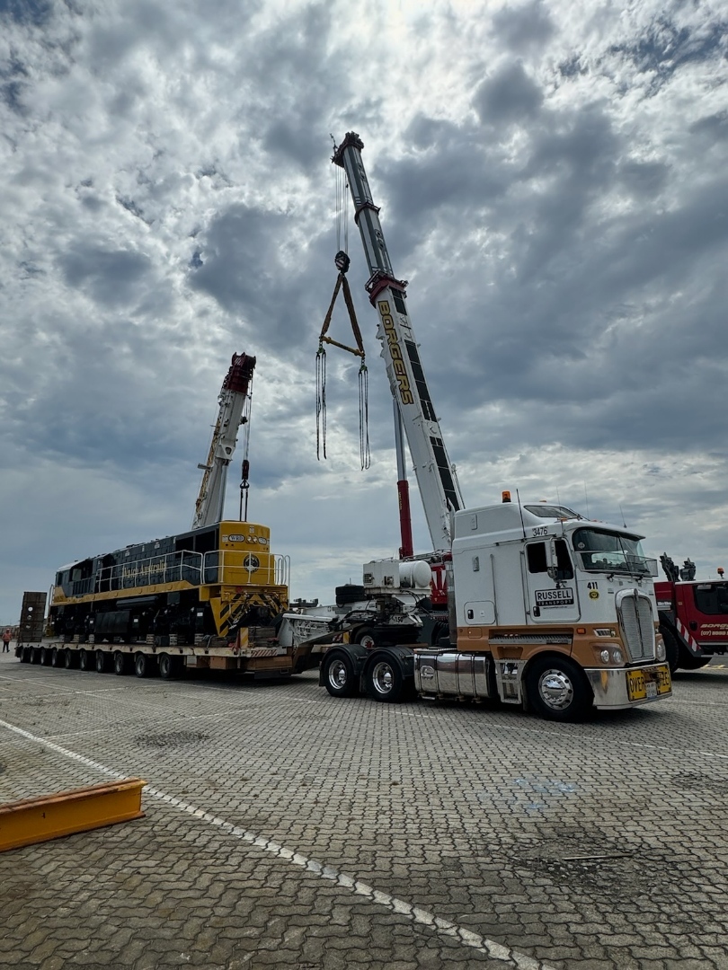 RussellTrans's tweet image. A recent job from Warwick to Port of Brisbane. Completed before the rains hit.