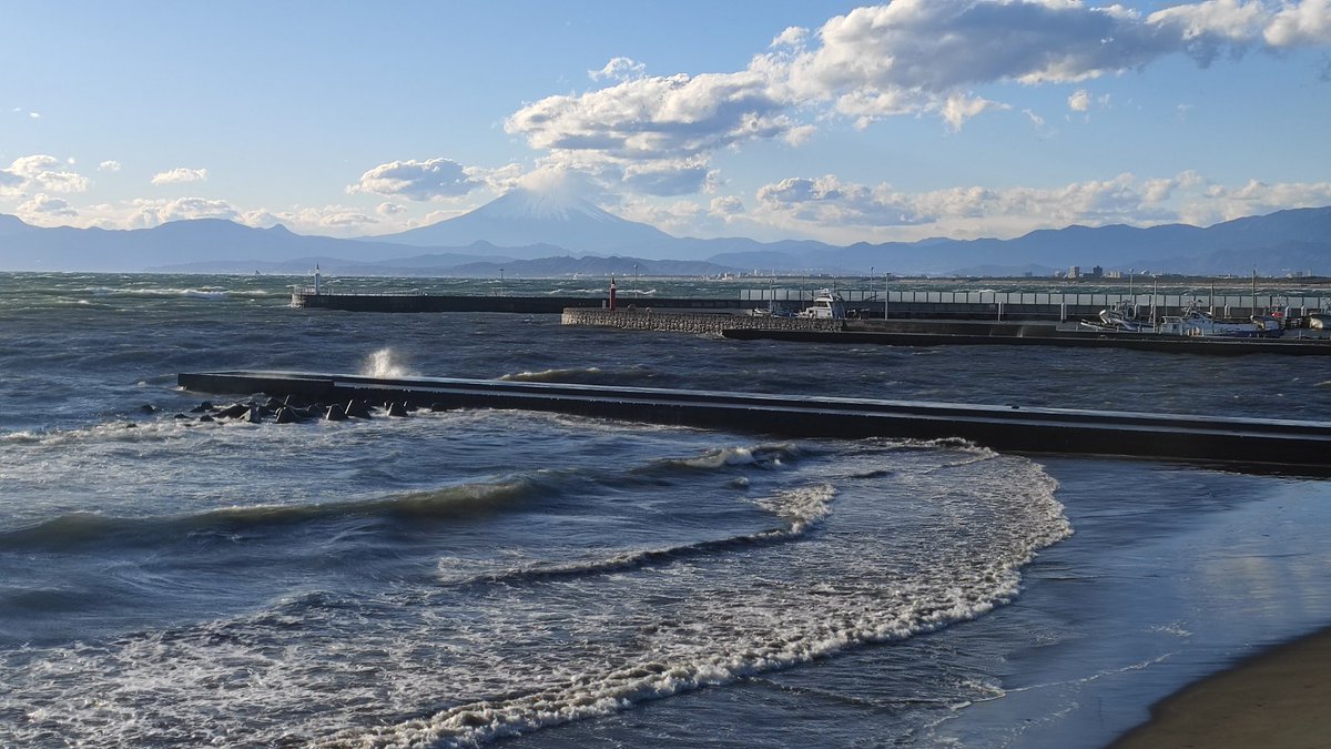 Mem_Wey's tweet photo. 鎌倉と江ノ島 https://t.co/QjRH78BS4X