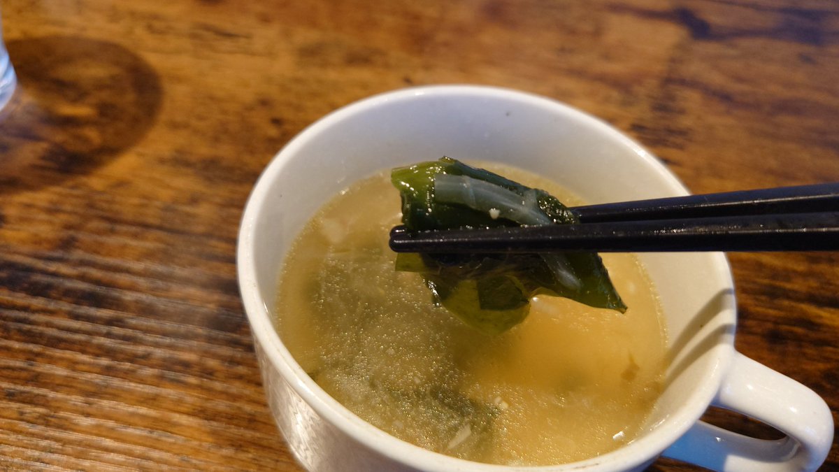 jun_hashimoto01's tweet photo. 郡山市
#KitchenEat
#ランチ
#極オムライス https://t.co/D0qiDrhS4J
