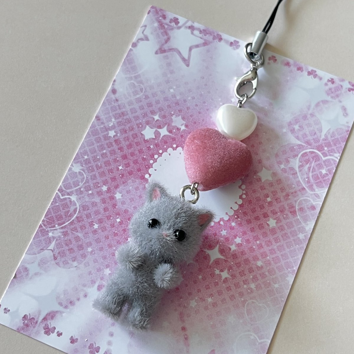 imjakyak's tweet image. #RT #RT이벤트 

RT 해주신 한 분께 회색냥 핸드폰 고리를 보내드립니다🩶🩷
(키링으로 변경 가능👌🏻)

✔️당첨자 발표: 11/24(금)