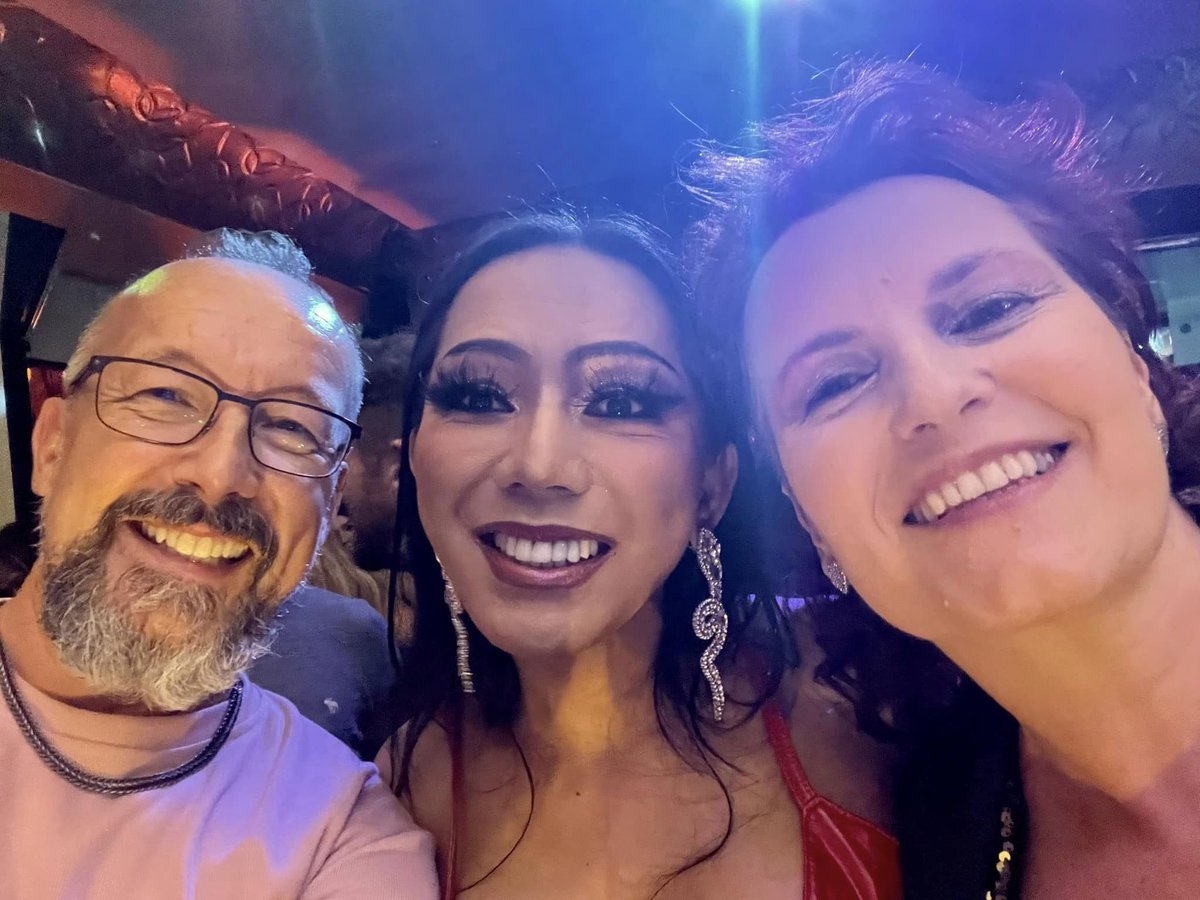 musiclibrarysfx's tweet photo. Unforgettable, monumental night at the @thewayoutclub #London, celebrating its 30th Anniversary with projection of @MyWayOutFilm included!! #Acorde #music #supervision https://t.co/fctwsKcGFb https://t.co/iswcM8KYwg