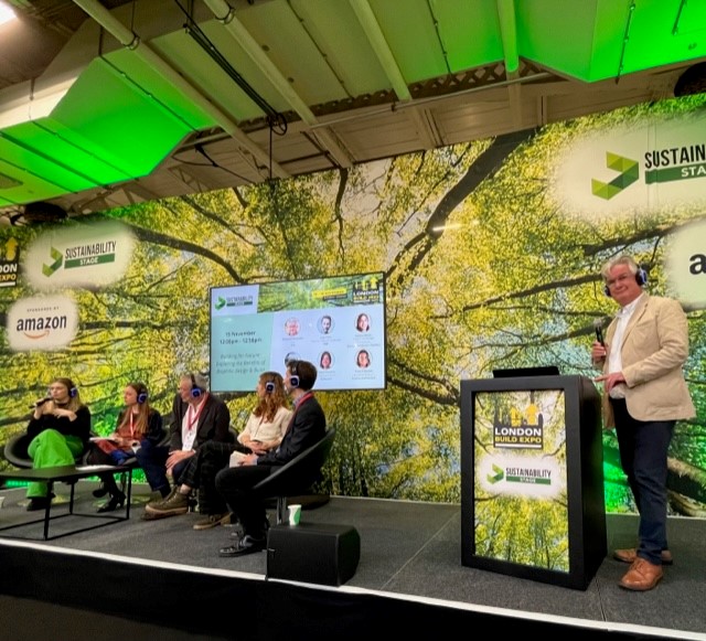 EXA Associate Director, Tessa, joined #expertpanel 'Building for Nature: Exploring the Benefits of #BiophilicDesign & Build' at @LondonBuildExpo to discuss the importance of integrated nature, education & how our role as #landscapearchitect can shape a positive, #healthy future🌱