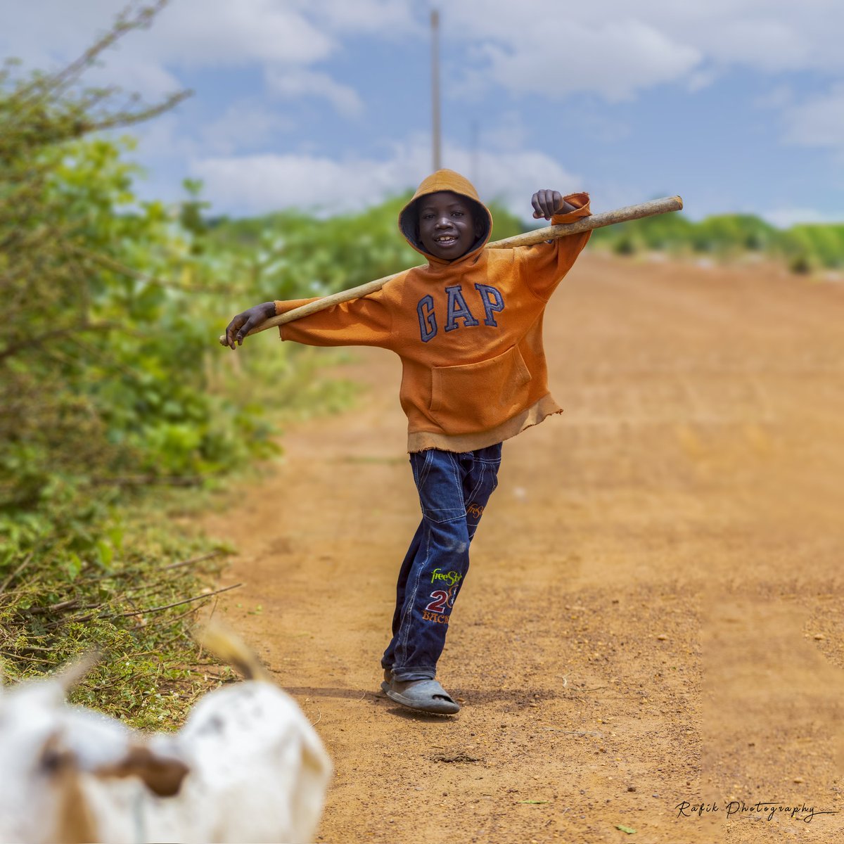 En cette Journée mondiale de l'enfance, nous nous rassemblons pour célébrer l'innocence, la joie et le potentiel infini qui réside en chaque enfant du monde.

Mais nous ne pouvons ignorer la réalité poignante que certains enfants sont confrontés à des défis extraordinaires,