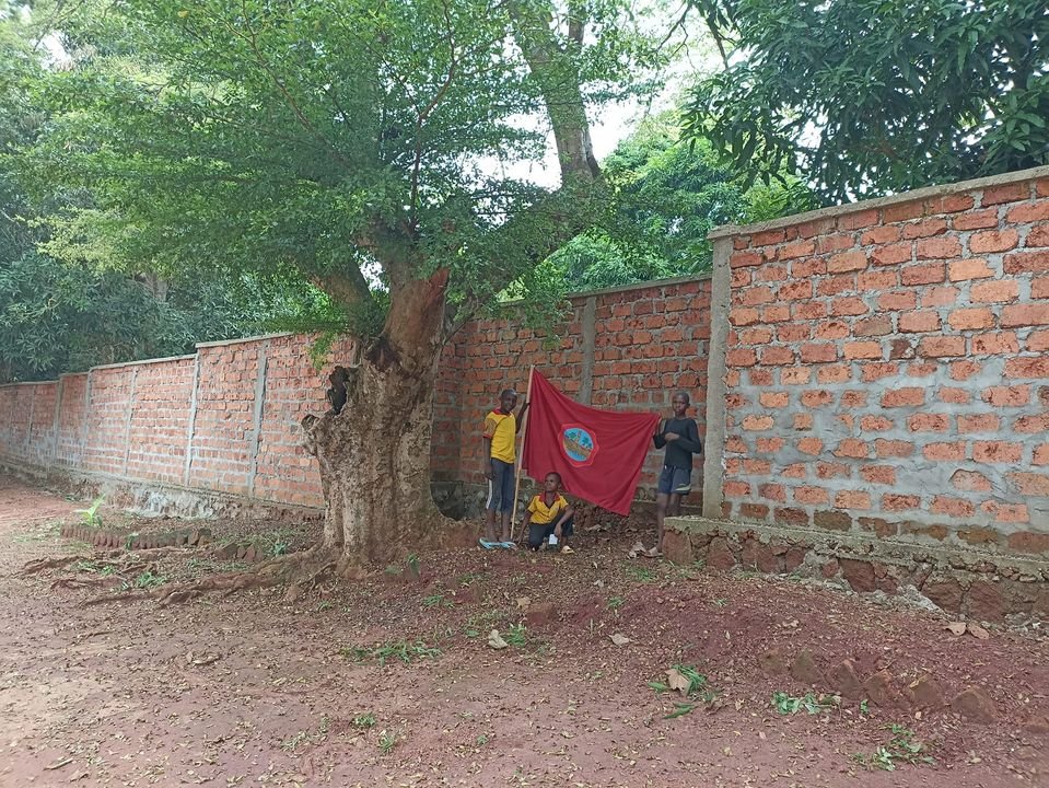 Gracias al convenio de 2.022 con el <a href="/ayuncordoba_es/">Ayuntamiento Córdoba</a>, se ha podido  completar durante 2.023, la Fase I y II del proyecto: "CONSTRUCCIÓN DEL MURO DE PROTECCIÓN DEL COLEGIO SAN LUIS EN BANGASSOU (DIÓCESIS BANGASSOU). REPÚBLICA CENTROAFRICANA"