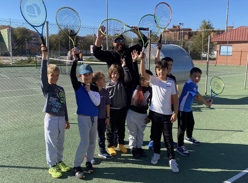 Club Tenis Alborada tweet media