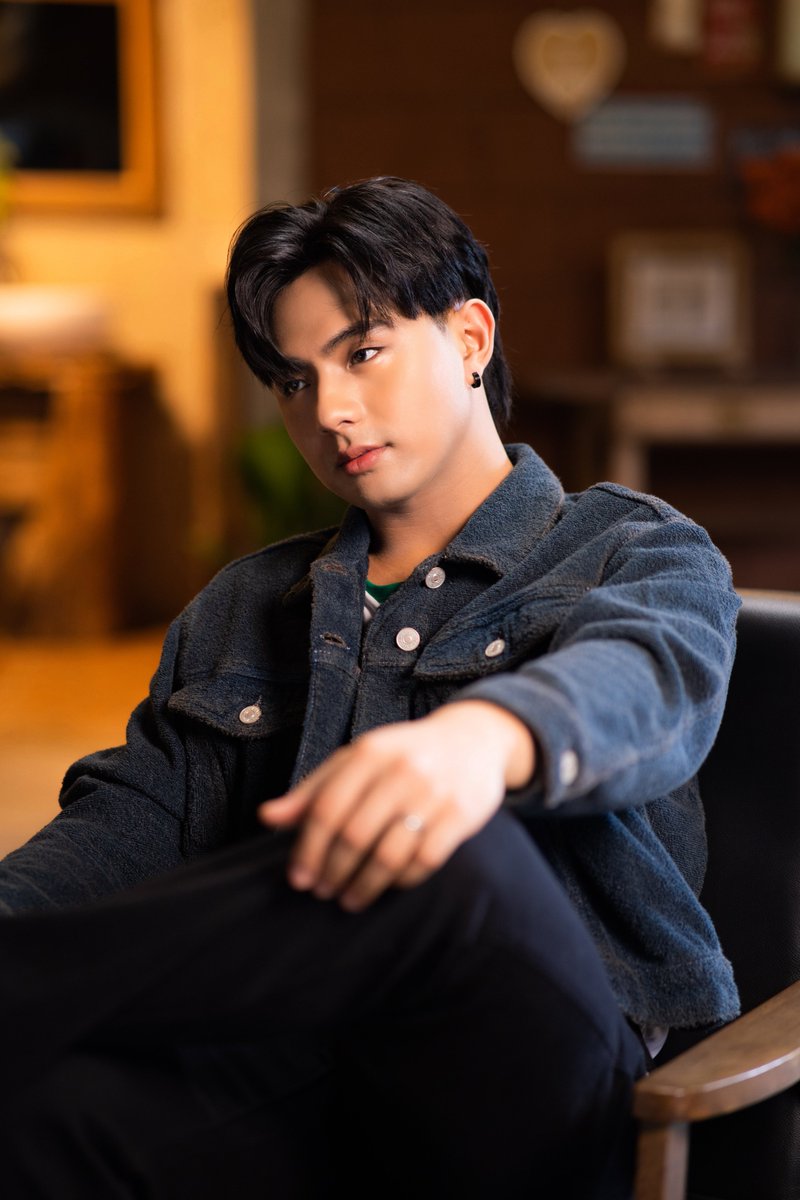 bgyo_ph's tweet photo. #BGYO_Bulalakaw ☄| Concept Photos: @BGYO_JL 
Special Single
November 24, 2023
Pre-save here: https://t.co/I0O7nJmX3C

#BGYO #BGYO_JL @StarMusicPH 
#BGYO_NovemberToRemember https://t.co/xDHEHQDuPA