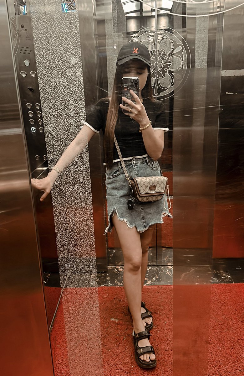 ตัวเล็ก แต่Sexจัดนะฮะ☺️

#ทอมดี้ #ทอม #เลสเงี่ยน #ทอมรับงาน #ชอบผู้หญิง #ทอมเงี่ยน #เลสเบี้ยน #ชอบผู้หญิง #ชอบรีทวิตด้วย #รีทวีต #โสด #โสดจีบได้ #นัดเย็ด