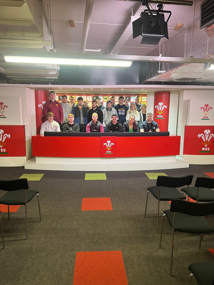 CardiffMetSM's tweet image. Our Level 4 students are spending the day learning @principalitysta what a fantastic opportunity to see Sport Management in action in (our opinion) one of the best stadiums in the world! 🌍 AM: Stadium Tour PM: lectures #ExtendedCampus #SportManagementinAction #Industryready