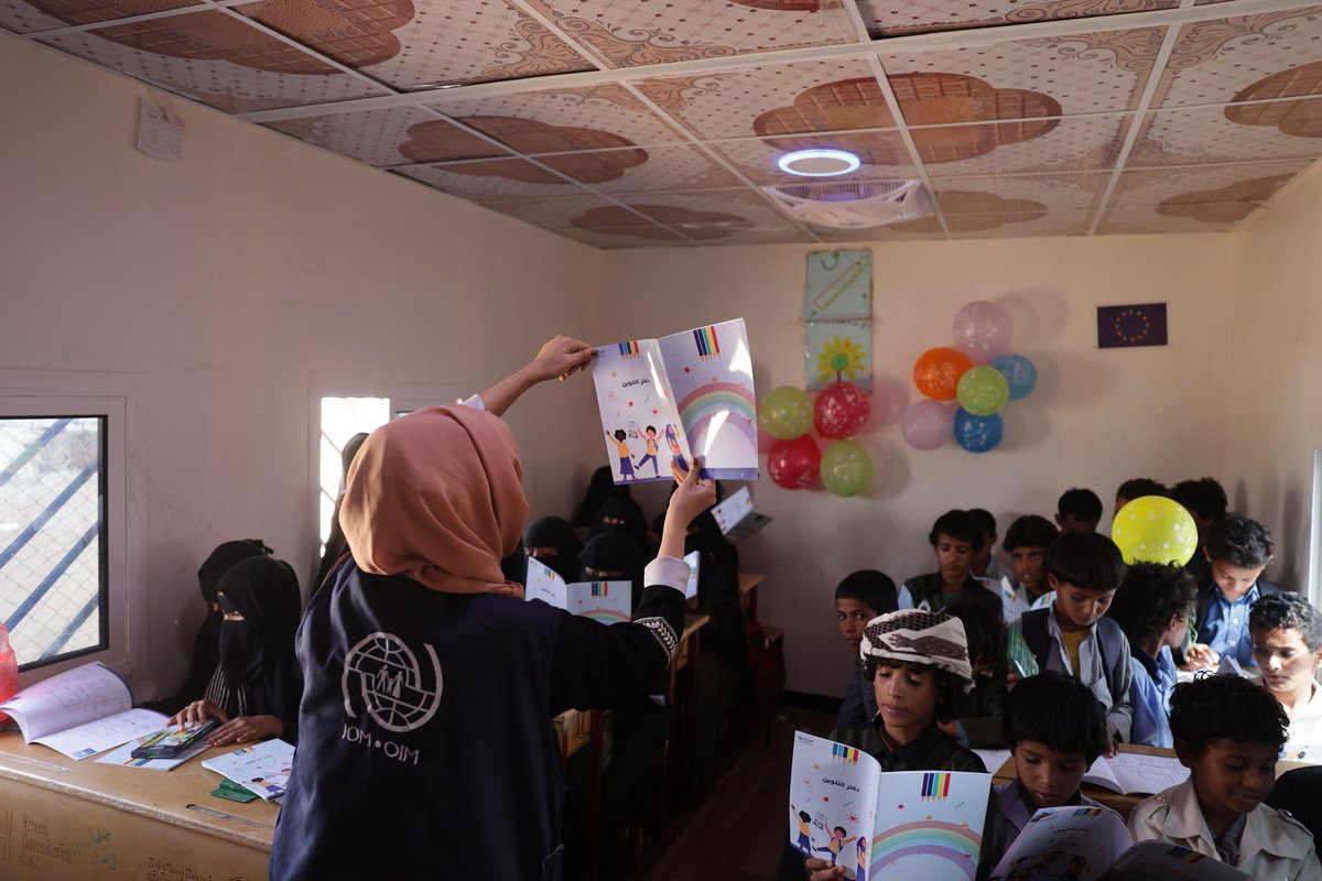 Yesterday, we observed #WorldToiletDay at Almelaha School in Ma’rib. The activities focused on the importance of safely managed sanitation and best practices. Access to sanitation is a fundamental #HumanRight and we're committed to promoting dignity and hygiene for all! 💧